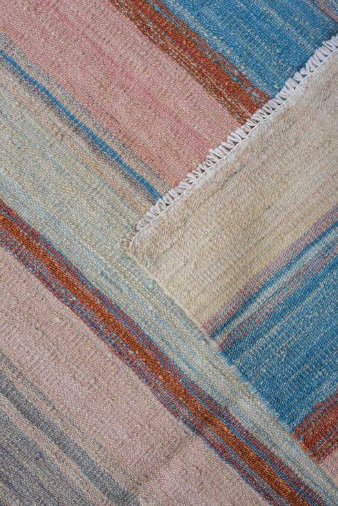 Vintage Kilim Area Rug (8' x 12')